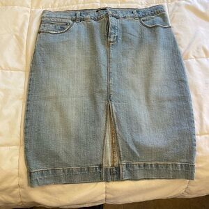 Mossimo - Jean Skirt - SIZE 10